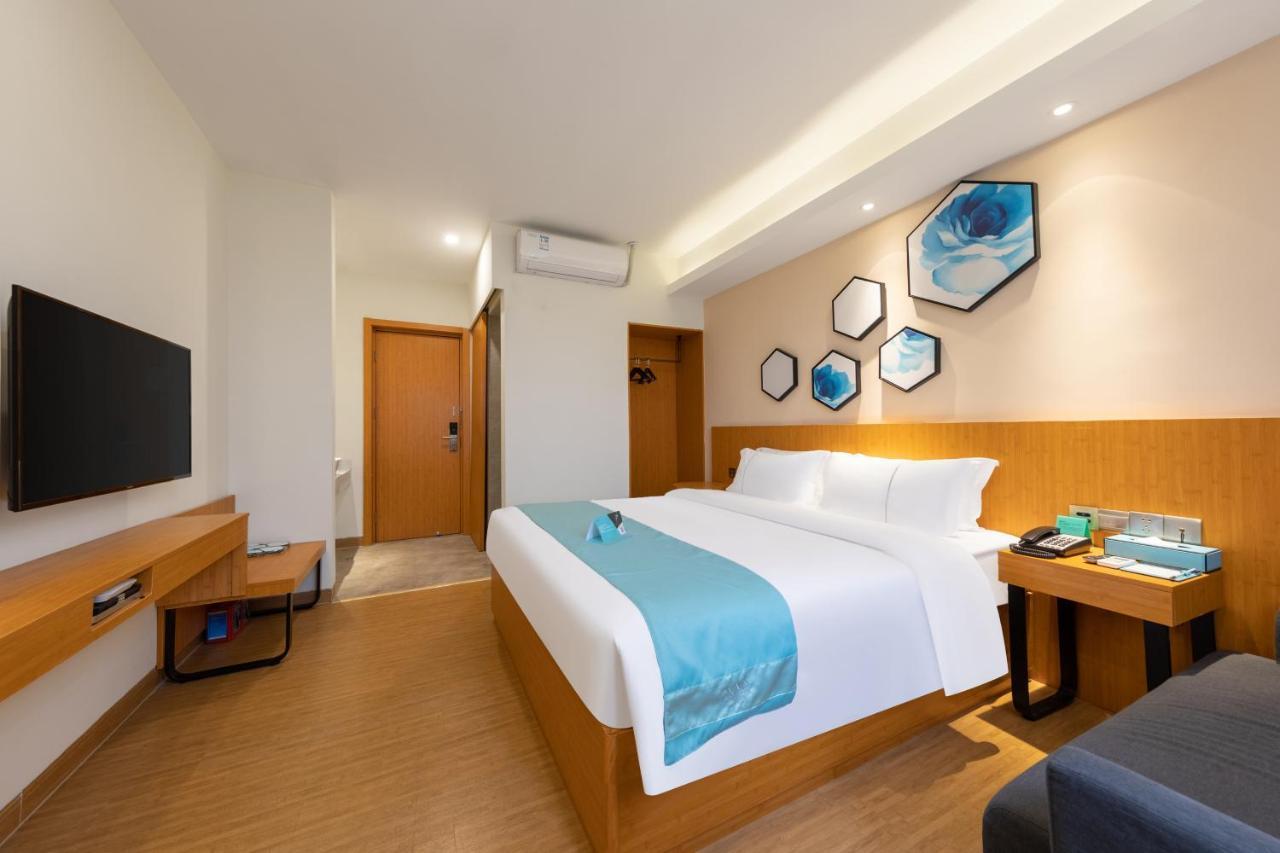 Xana Lite Hotel - Guangzhou Fangcun Huadiwan Metro Station Экстерьер фото