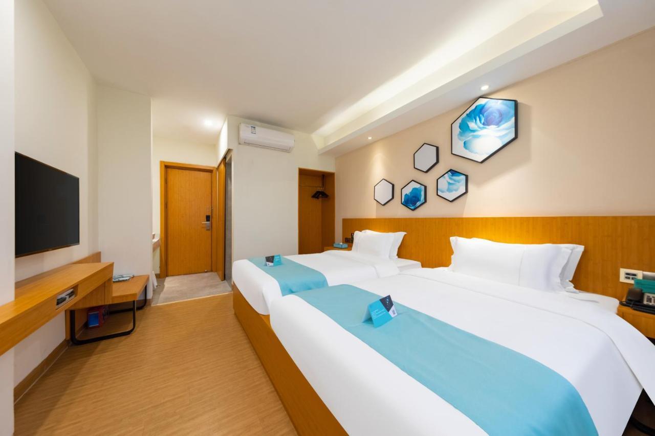 Xana Lite Hotel - Guangzhou Fangcun Huadiwan Metro Station Экстерьер фото